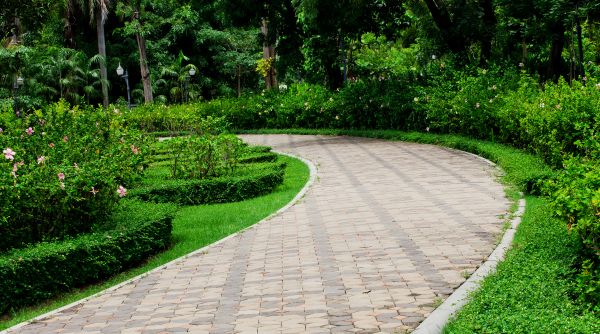 Cost of Paver Walkway Repair in Knoxville