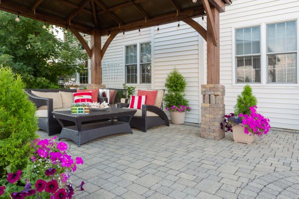 Cost of Patio Pavers Construction in Knoxville
